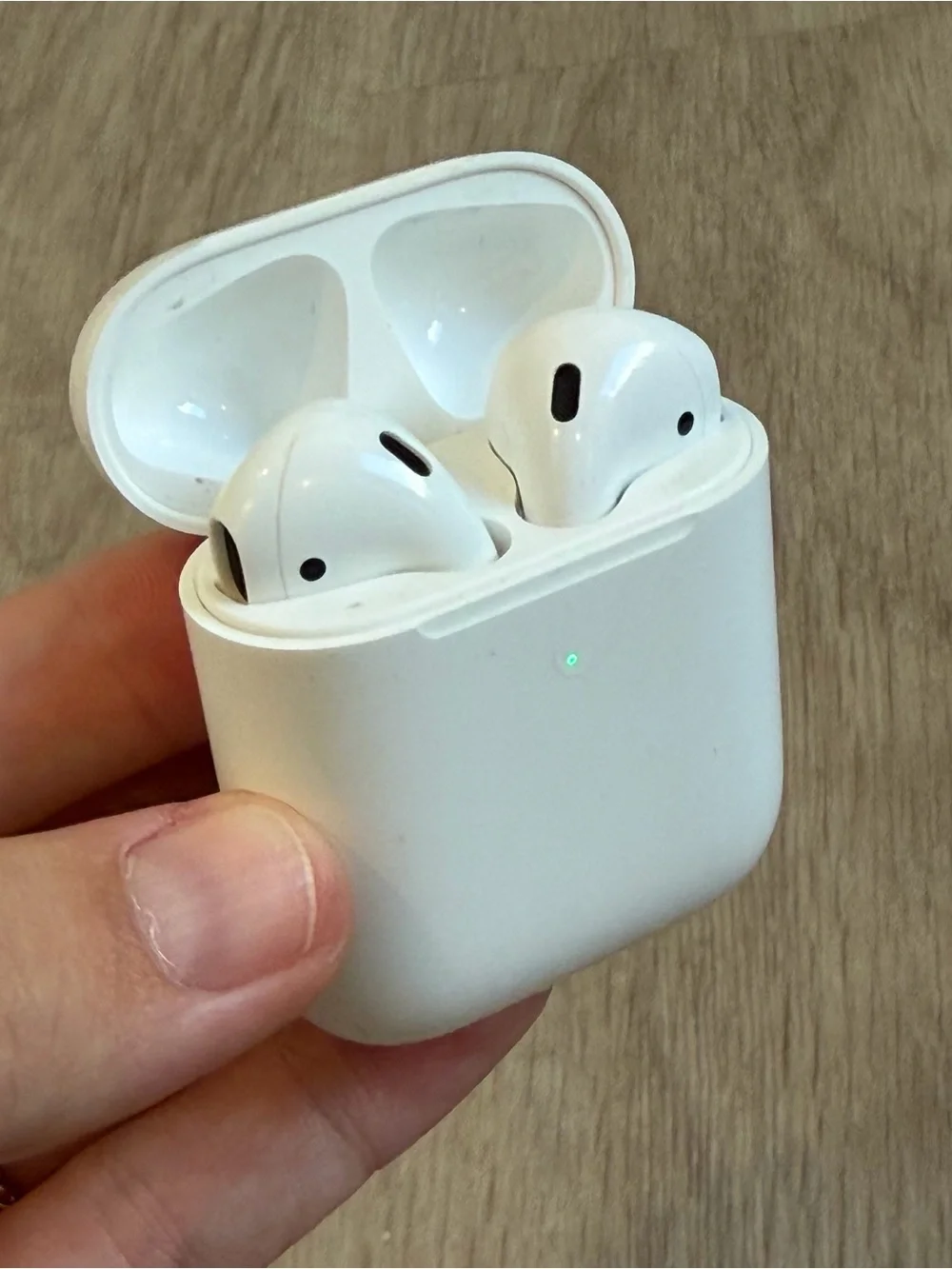 Apple Airpods 1st Generation